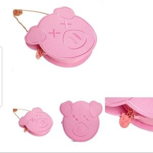 Shane Dawson Jeffree Star pig purse